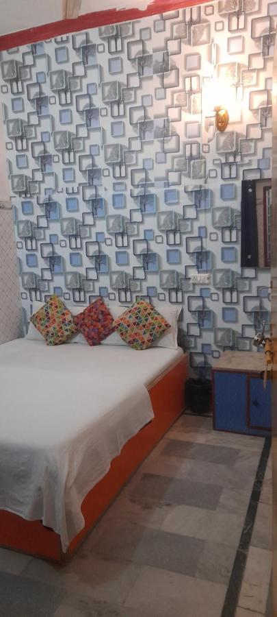 G Vibes Guest House อัครา ภายนอก รูปภาพ