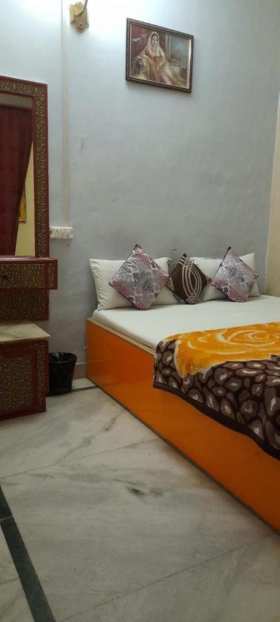 G Vibes Guest House อัครา ภายนอก รูปภาพ